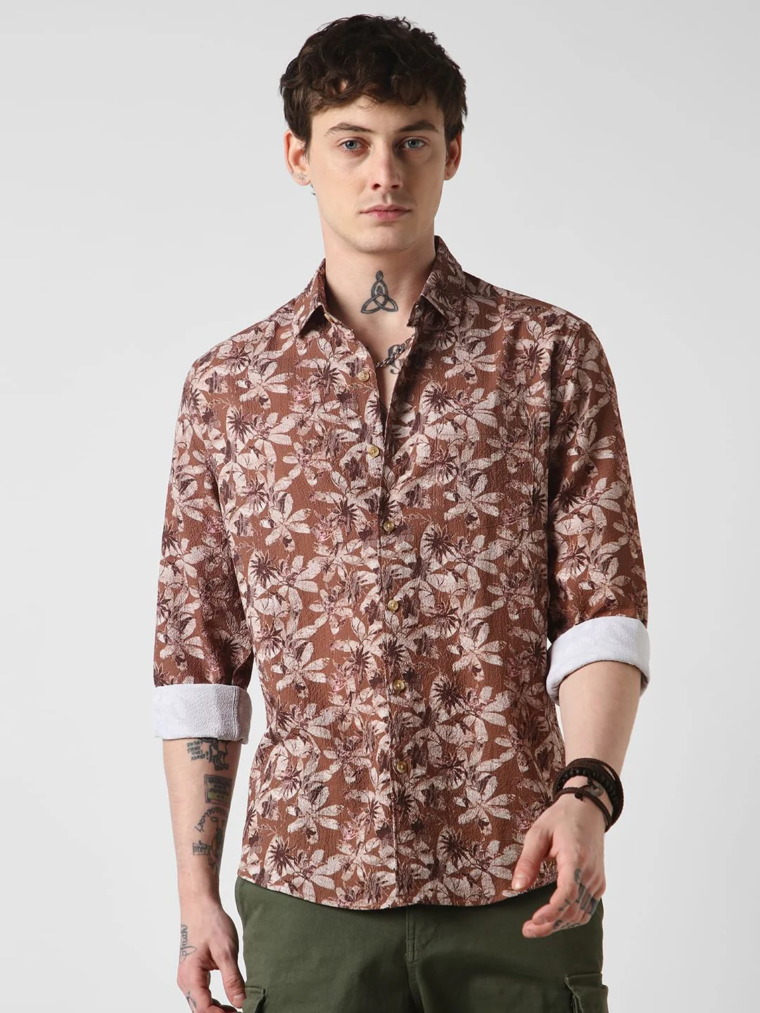 Voguish Creased Brown Floral Shirt - Image 4